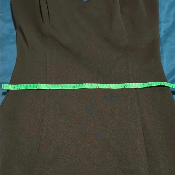 Chic Black Sheath Dress with Spaghetti Straps - Picture 16 of 16